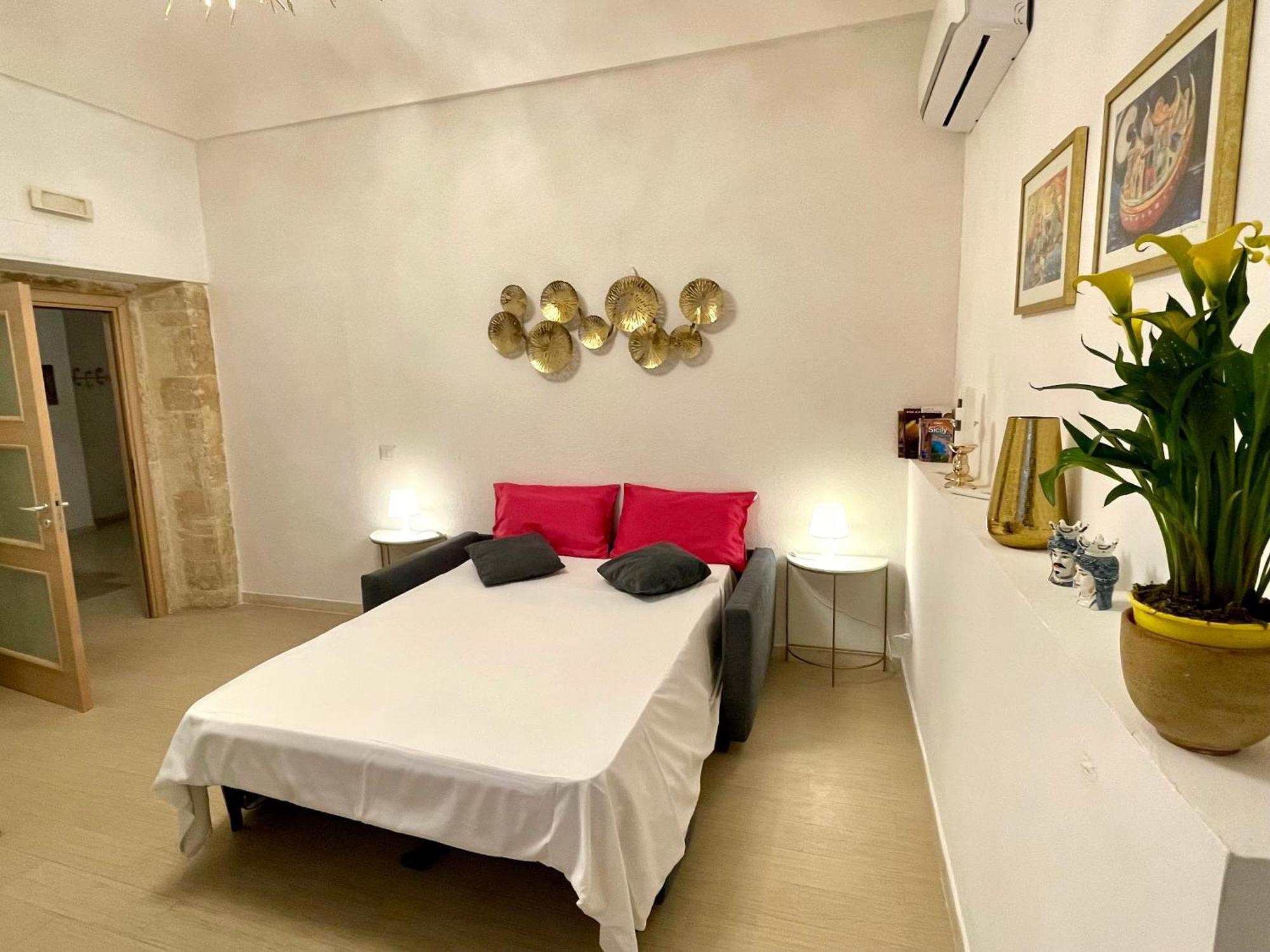 Il Reginale Deluxe Apartment Syracuse Luaran gambar